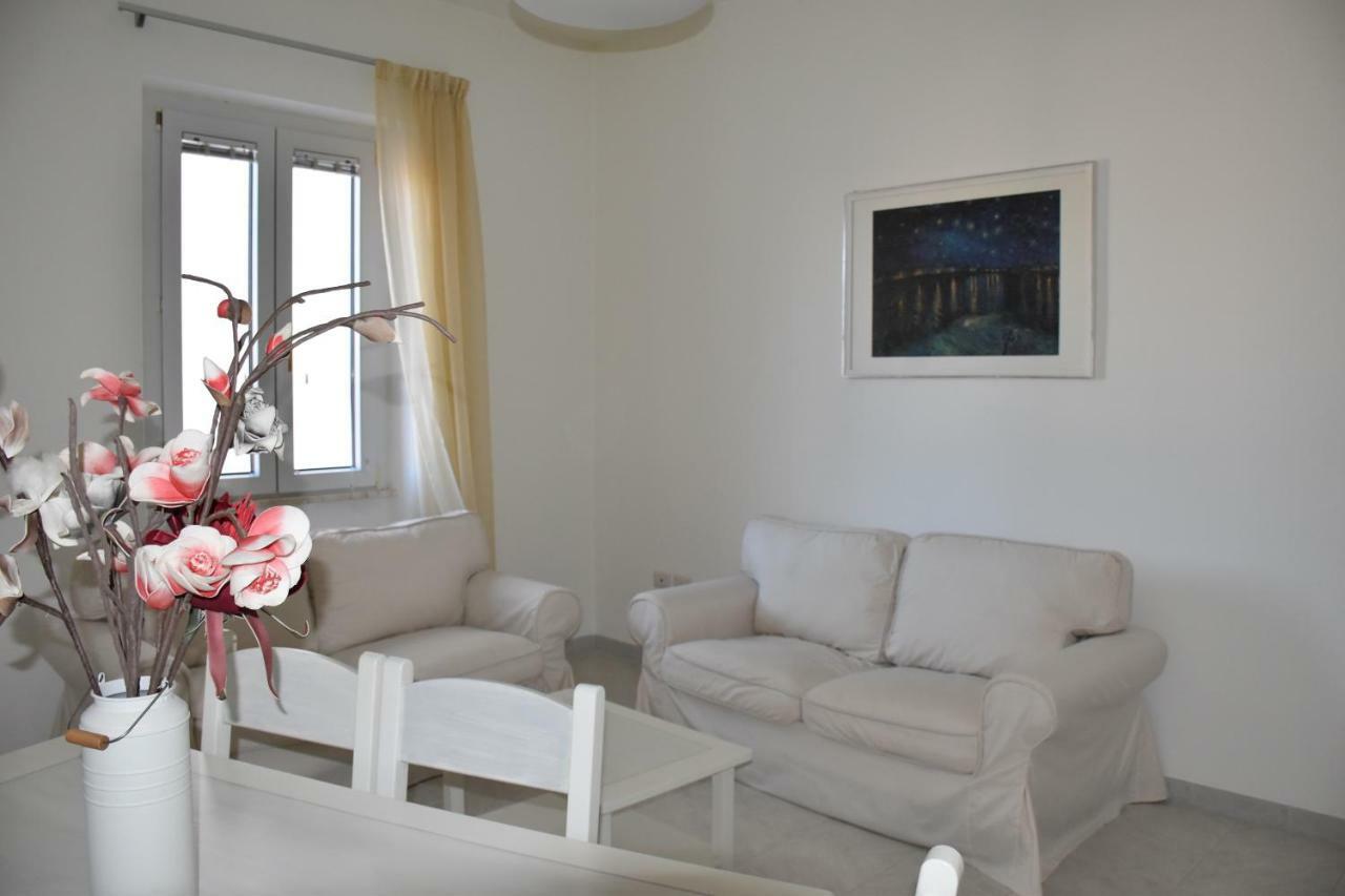 Casa Pepi Apartment Olbia Exterior foto