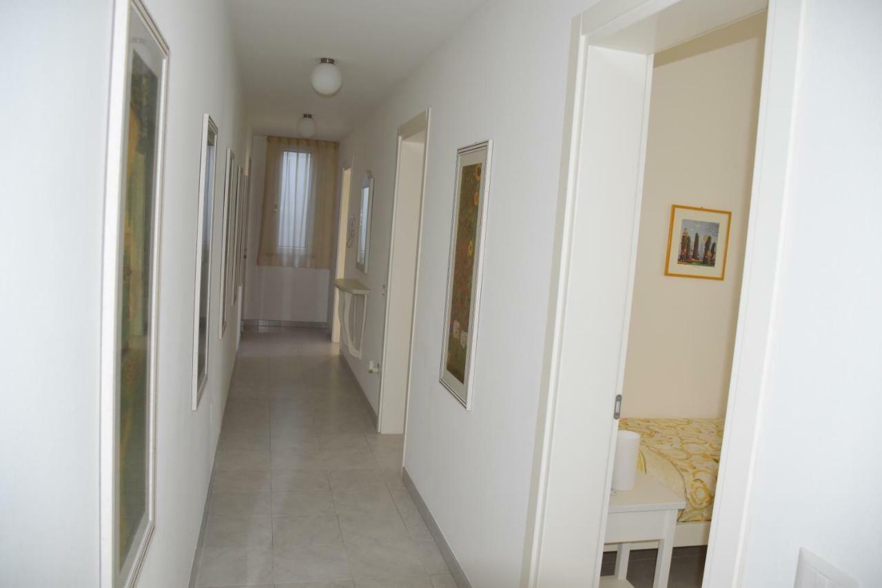 Casa Pepi Apartment Olbia Exterior foto